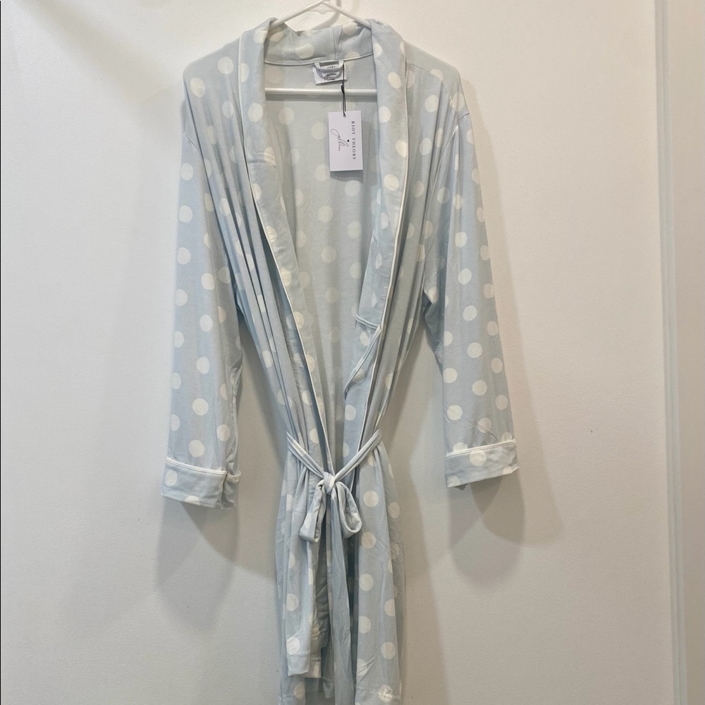 Riot Theory Jilly Robe